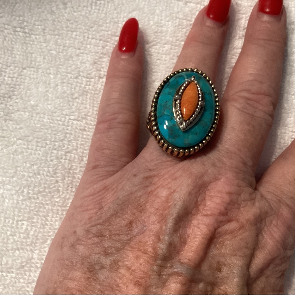 Ring - Picture 2 of 2